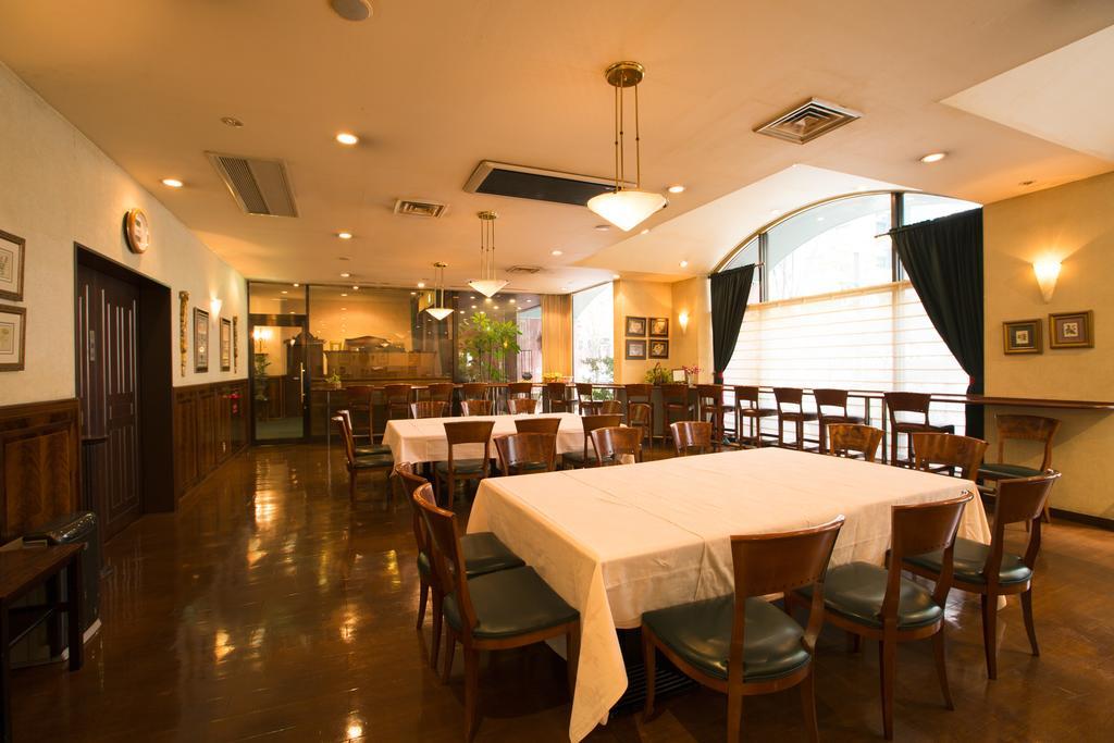 Dukes Hotel Nakasu Фукуока Экстерьер фото