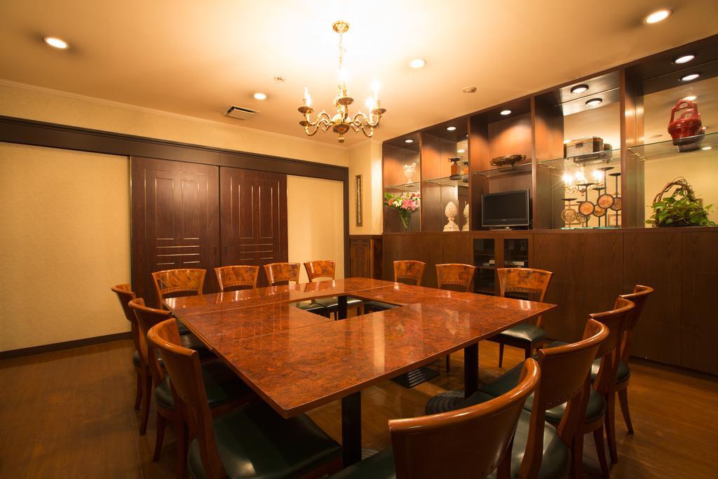 Dukes Hotel Nakasu Фукуока Экстерьер фото