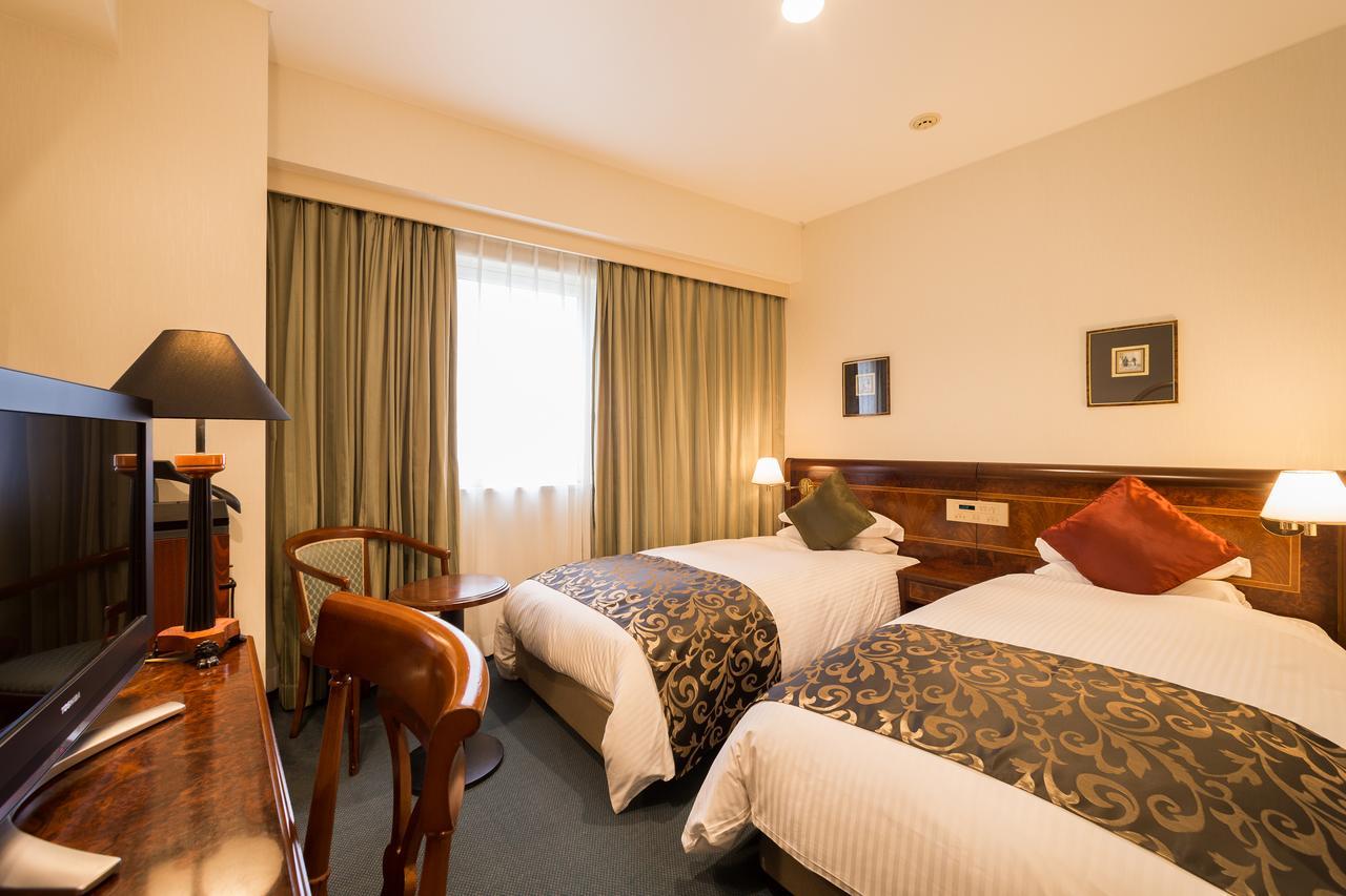 Dukes Hotel Nakasu Фукуока Экстерьер фото