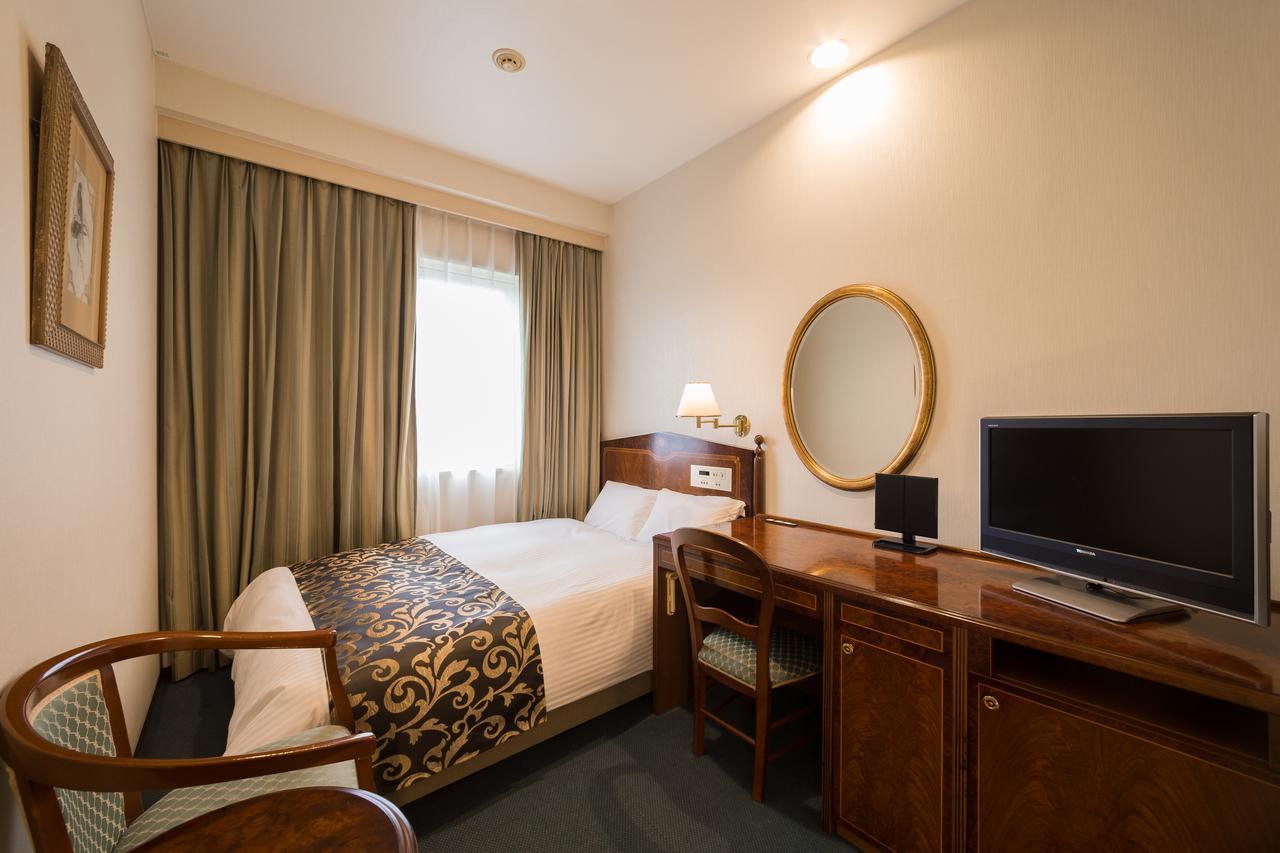 Dukes Hotel Nakasu Фукуока Экстерьер фото