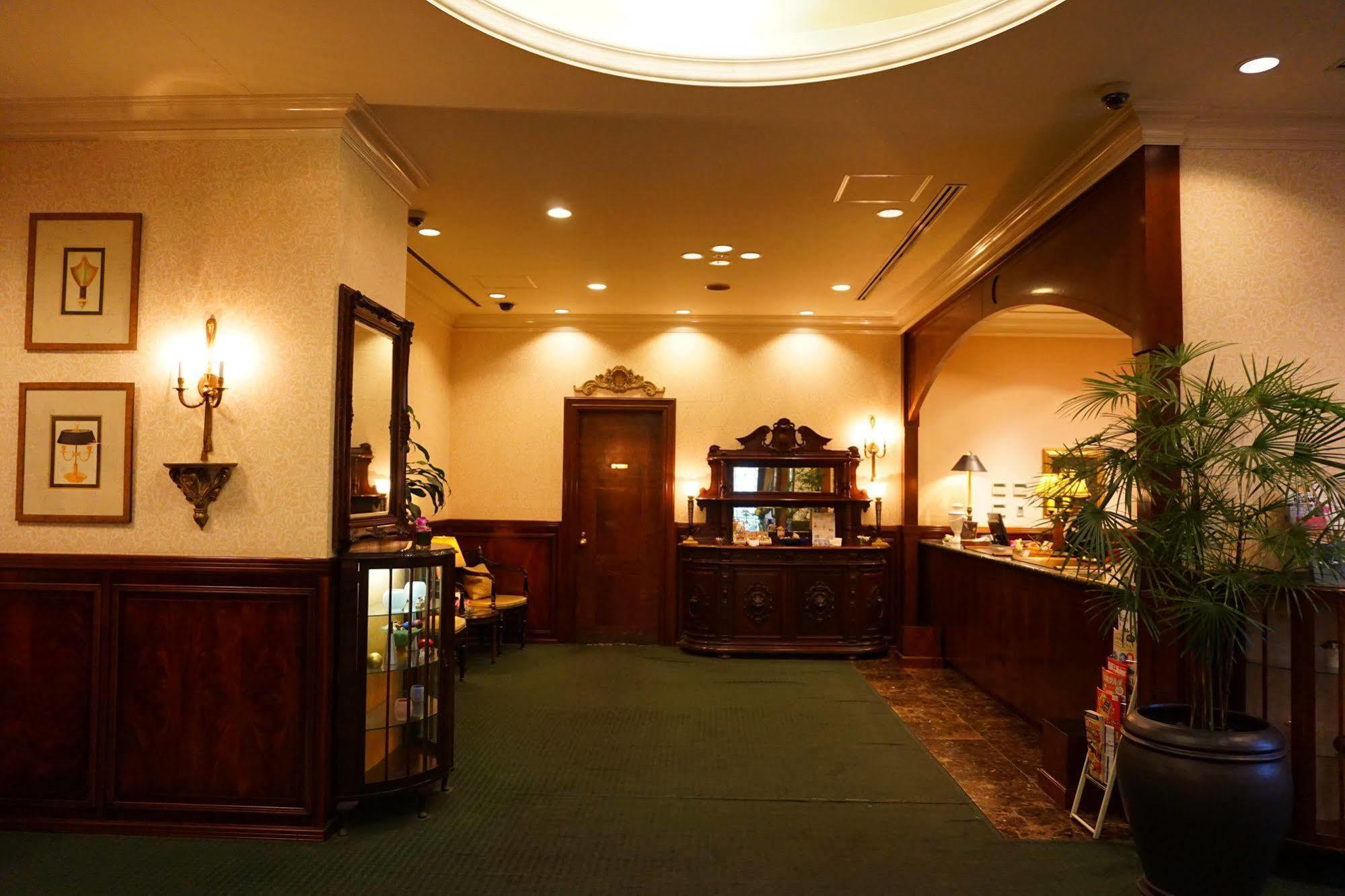 Dukes Hotel Nakasu Фукуока Экстерьер фото