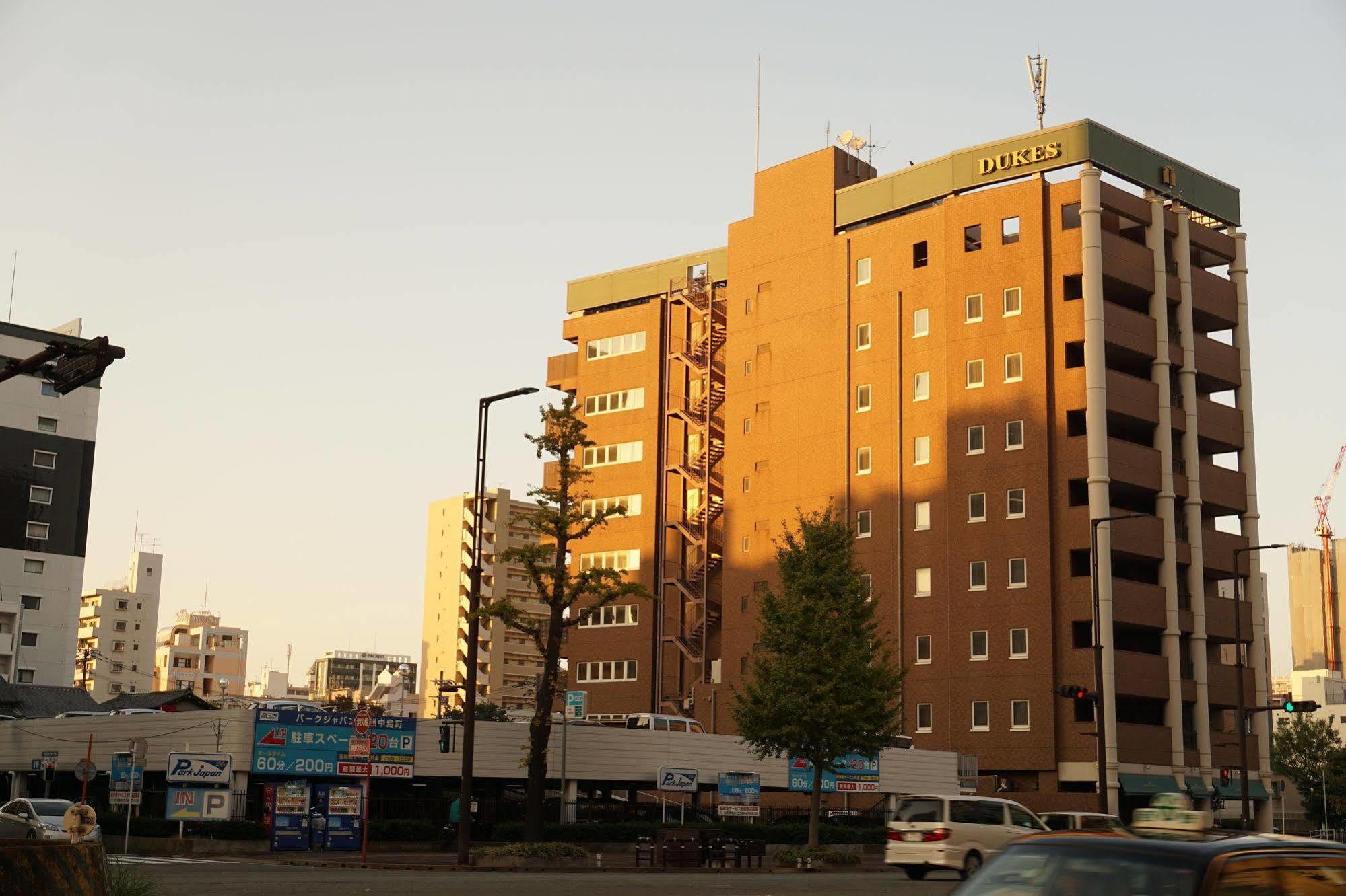 Dukes Hotel Nakasu Фукуока Экстерьер фото